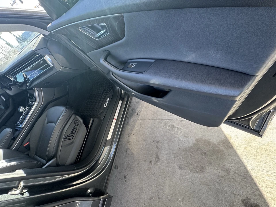 2022 Audi D5 A8 - Image 10 of 17