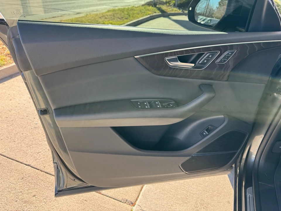 2022 Audi D5 A8 - Image 9 of 17