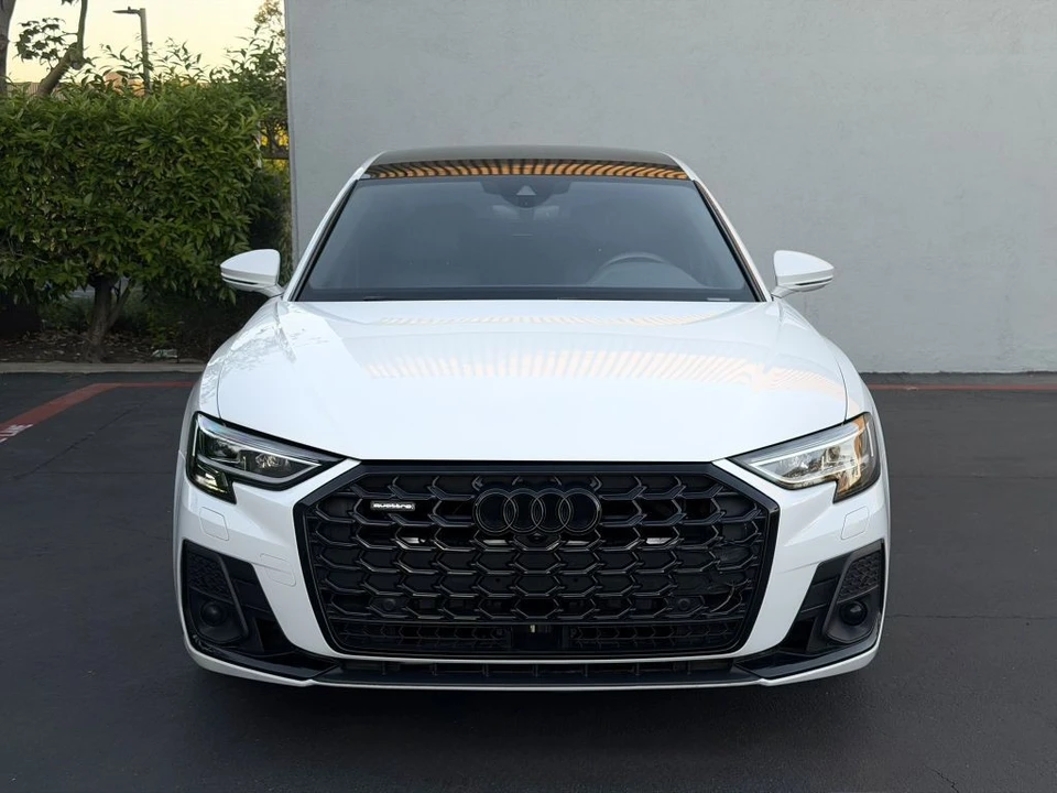 2022 Audi D5 A8 - Image 14 of 21