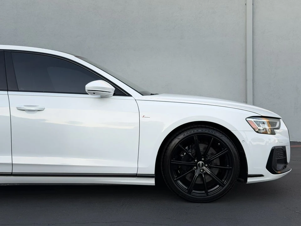 2022 Audi D5 A8 - Image 3 of 21