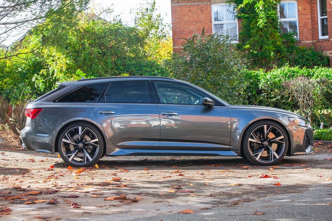 2022 Audi C8 RS6 - Image 8 of 31