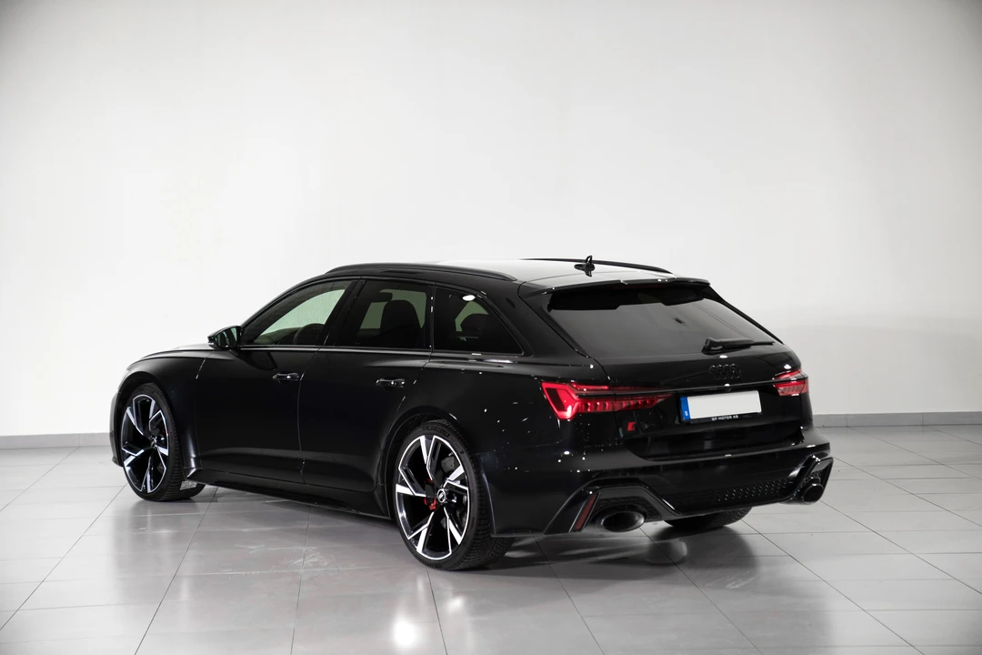 2022 Audi C8 RS6 - Image 5 of 31