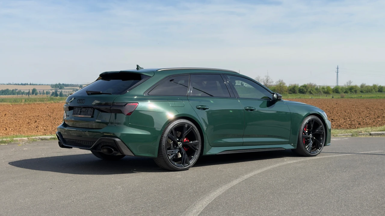 2022 Audi C8 RS6 - Image 6 of 15