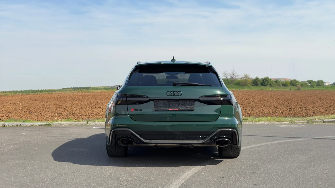 2022 Audi C8 RS6 - Image 4 of 15