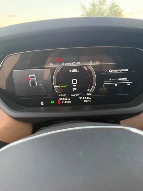 2022 Audi e-tron GT - Image 8 of 11
