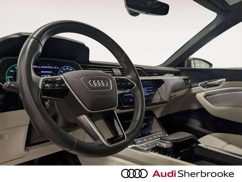 2022 Audi e-tron - Image 10 of 20
