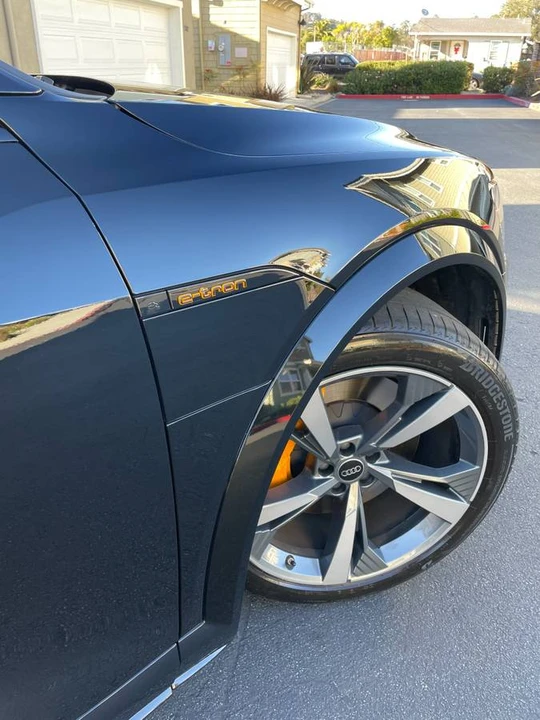 2022 Audi e-tron - Image 21 of 21