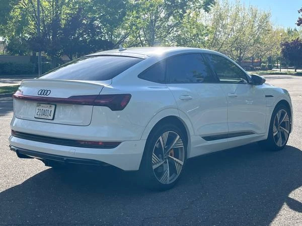 2022 Audi Q4 e-tron - Image 5 of 17
