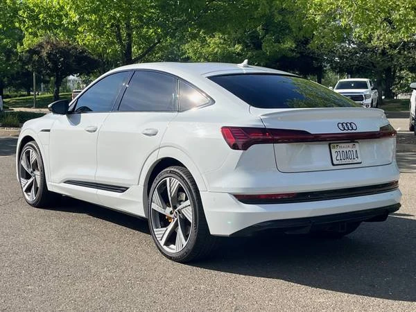 2022 Audi Q4 e-tron - Image 3 of 17