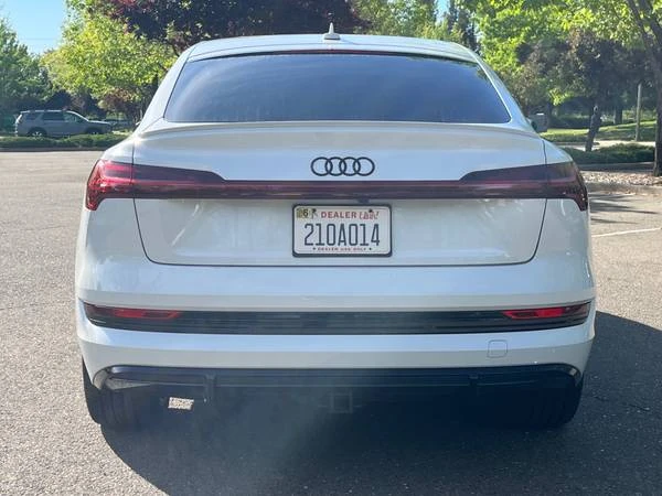 2022 Audi Q4 e-tron - Image 4 of 17