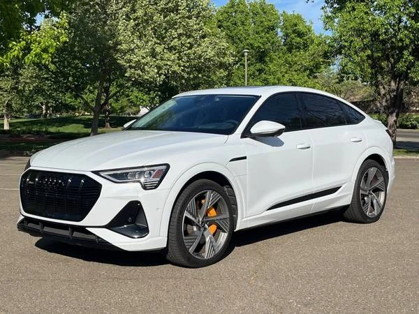2022 Audi Q4 e-tron - Image 9 of 17