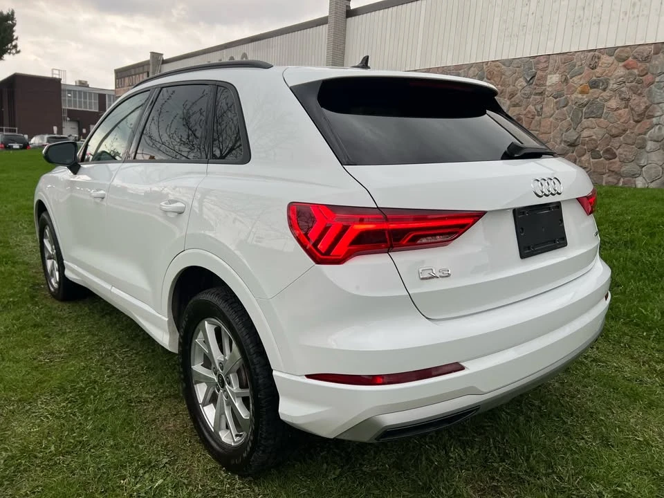 2022 Audi F3 Q3 - Image 8 of 13