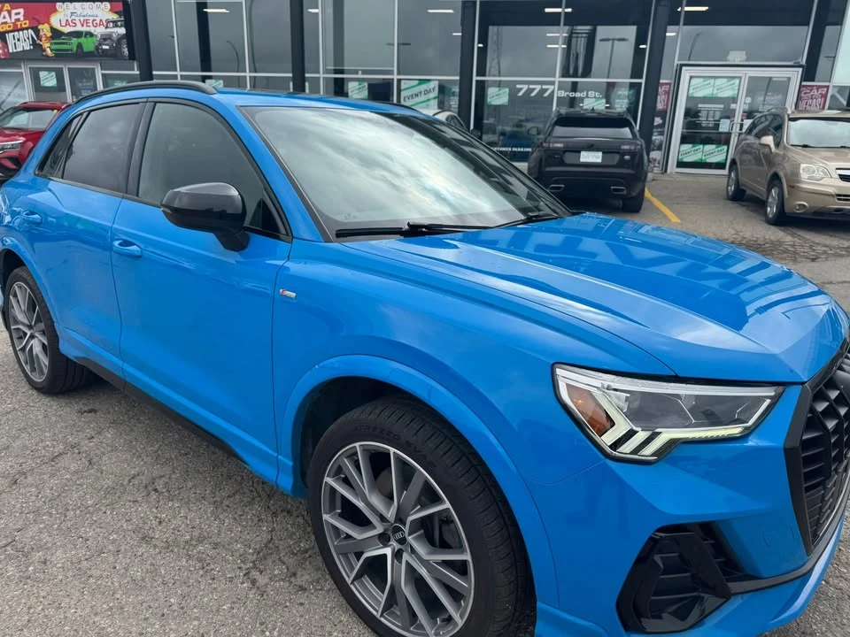 2022 Audi F3 Q3 - Image 2 of 13