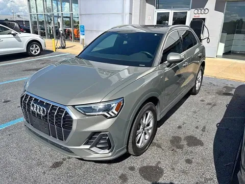 2022 Audi Q3 45 S line Premium