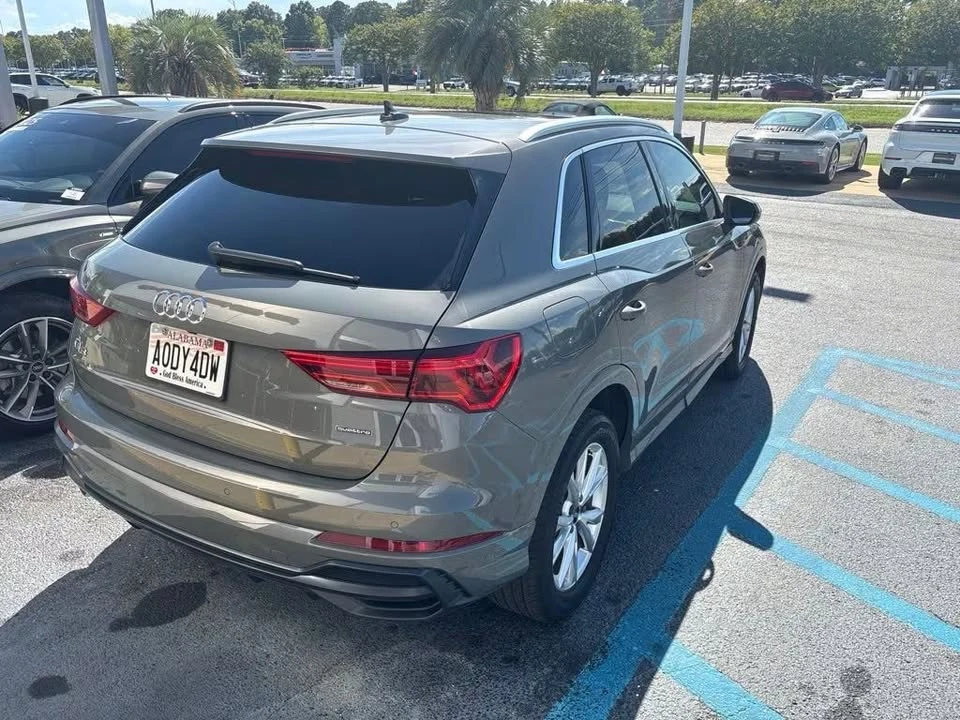 2022 Audi F3 Q3 - Image 2 of 11