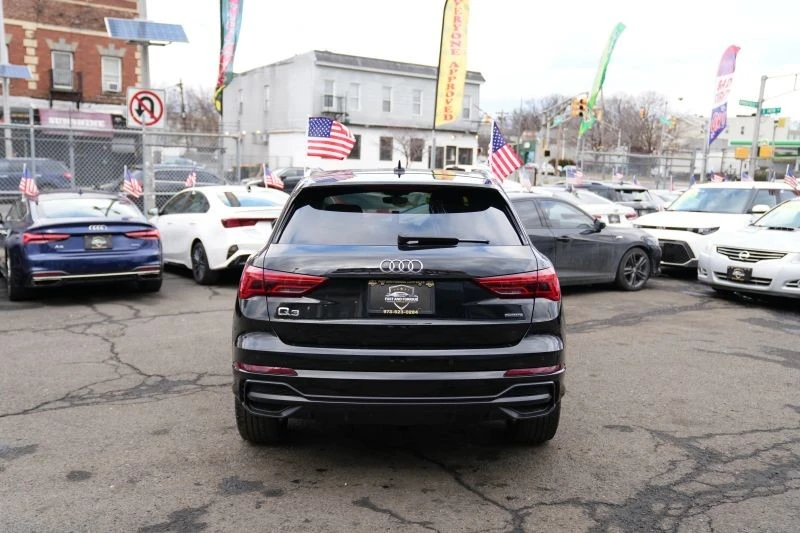 2022 Audi F3 Q3 - Image 7 of 12