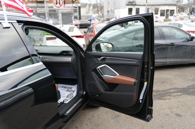 2022 Audi F3 Q3 - Image 12 of 12