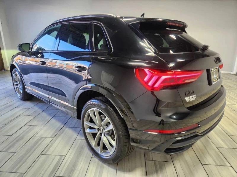 2022 Audi F3 Q3 - Image 3 of 12
