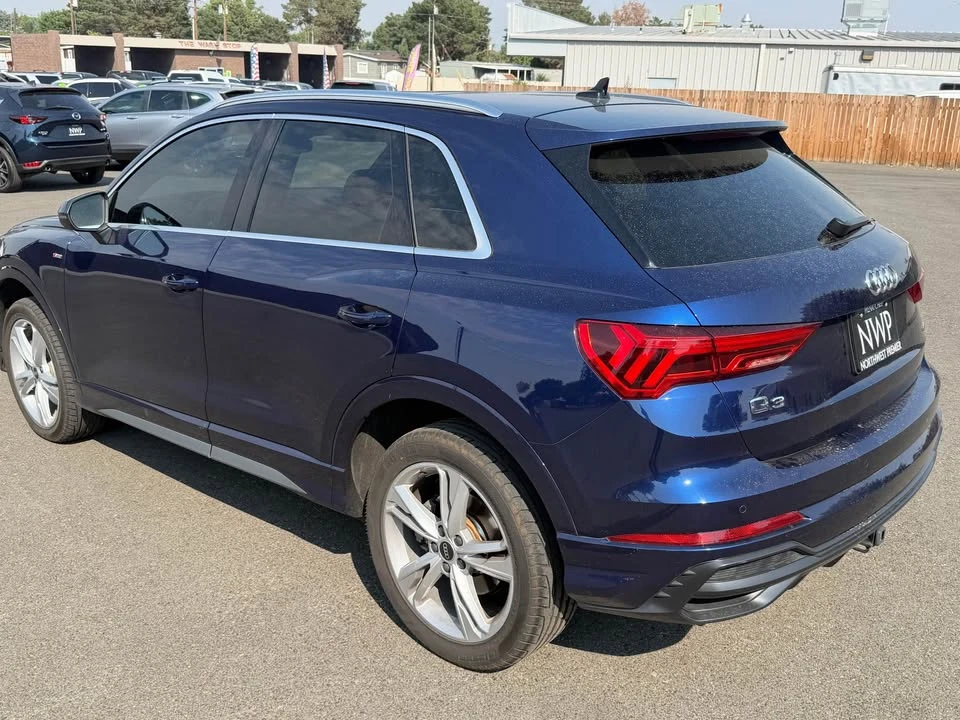 2022 Audi F3 Q3 - Image 3 of 6