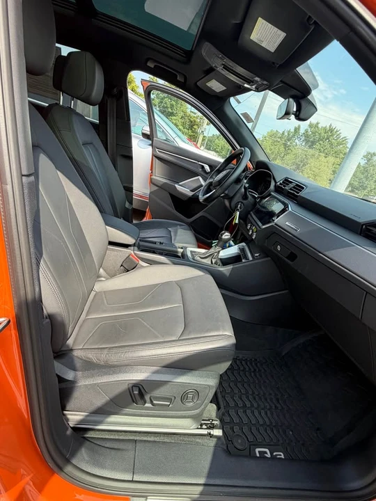 2022 Audi F3 Q3 - Image 3 of 4