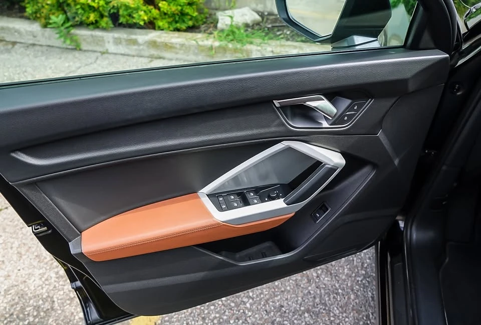 2022 Audi F3 Q3 - Image 10 of 20
