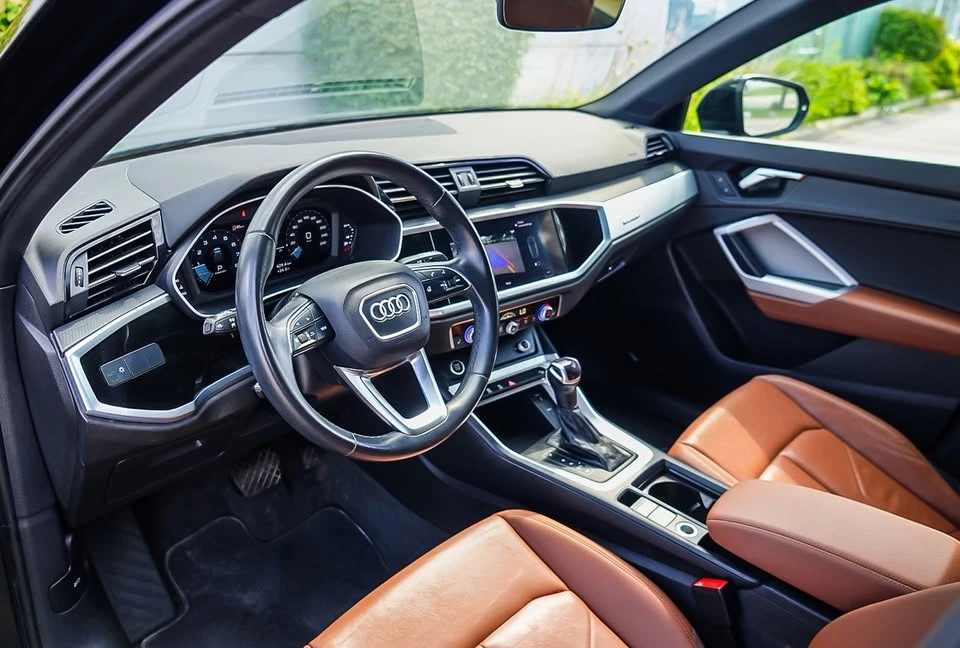 2022 Audi F3 Q3 - Image 11 of 20