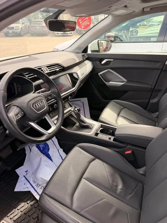 2022 Audi F3 Q3 - Image 4 of 9
