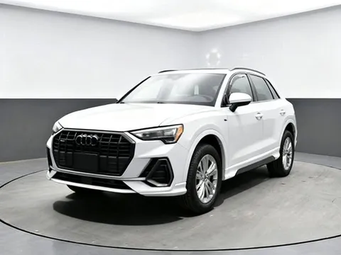 2022 Audi Q3 Premium