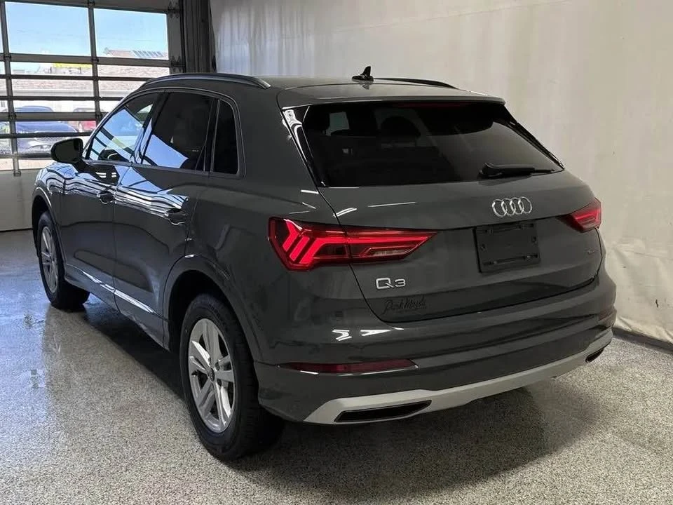 2022 Audi F3 Q3 - Image 3 of 8