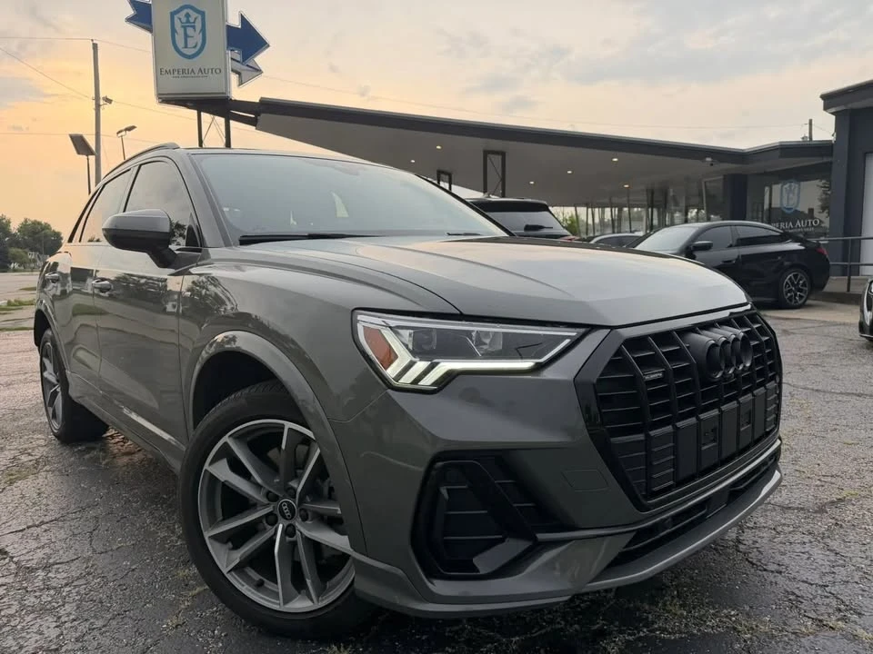 2022 Audi F3 Q3 - Image 3 of 20
