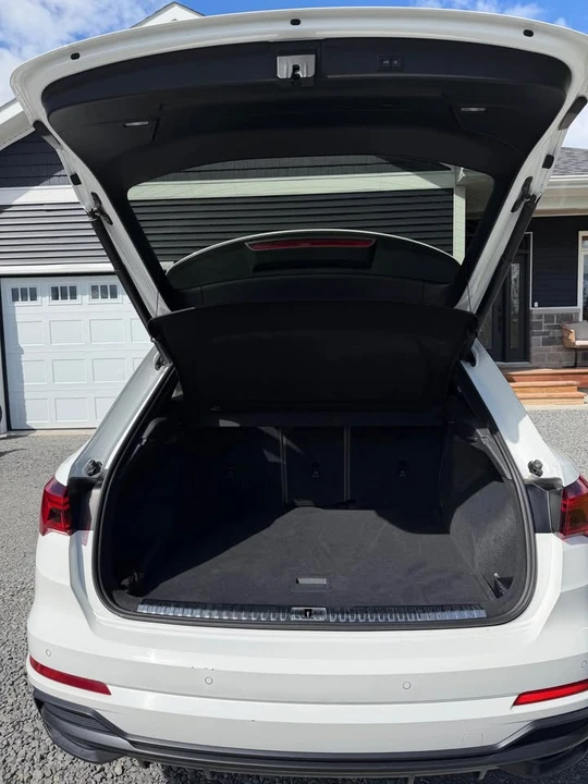 2022 Audi F3 Q3 - Image 10 of 10