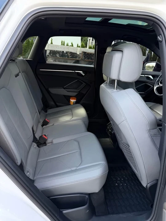 2022 Audi F3 Q3 - Image 8 of 10
