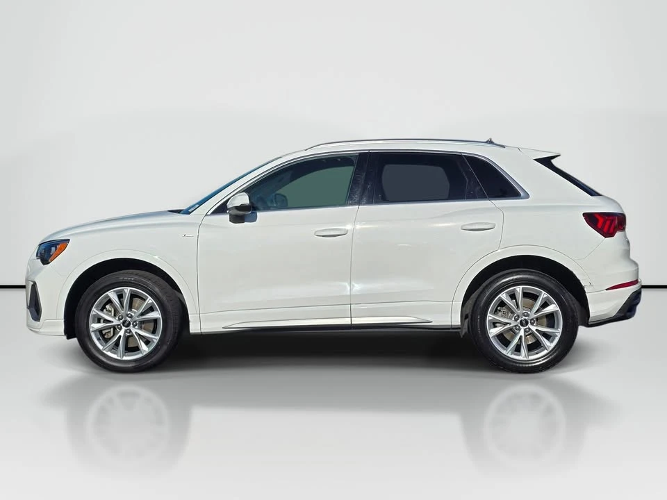 2022 Audi F3 Q3 - Image 2 of 20