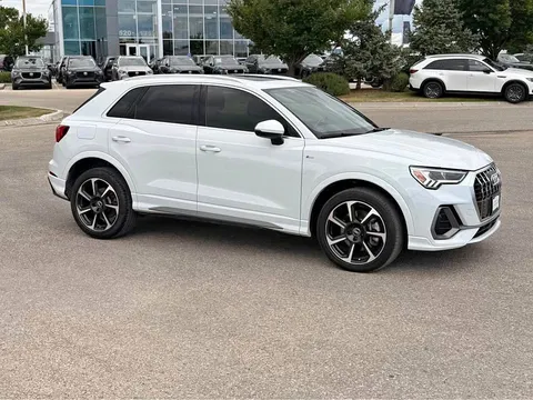 2022 Audi Q3 Technik