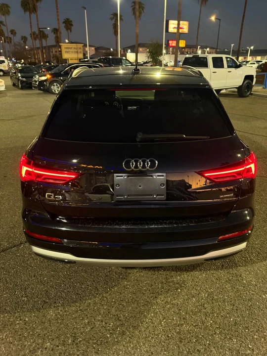 2022 Audi F3 Q3 - Image 4 of 8