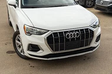 2022 Audi F3 Q3 - Image 2 of 8