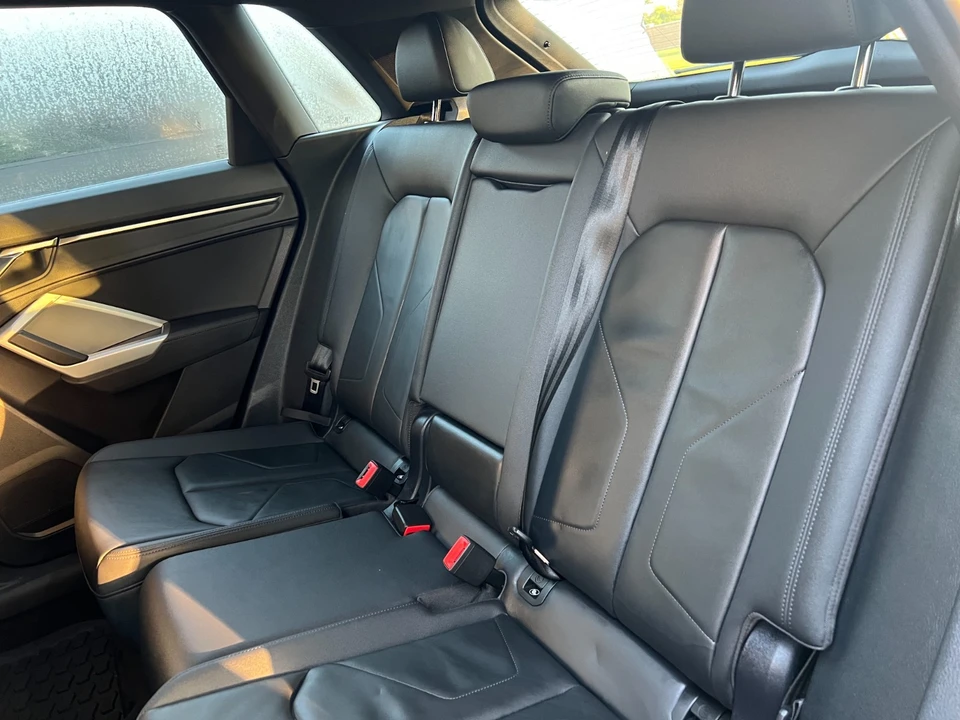 2022 Audi F3 Q3 - Image 11 of 21