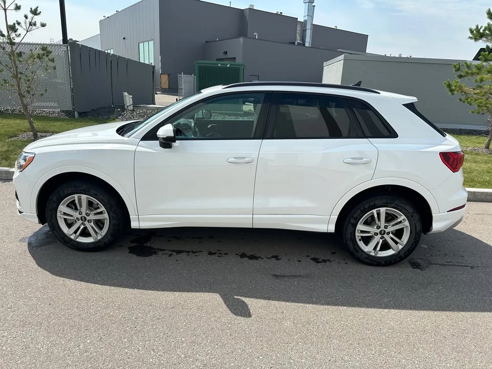 2022 Audi F3 Q3 - Image 9 of 14