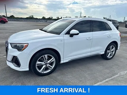 2022 Audi Q3 Premium
