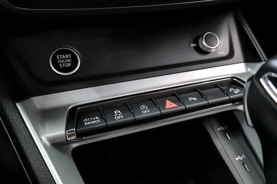 2022 Audi F3 Q3 - Image 18 of 20