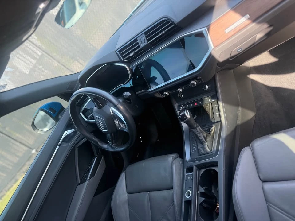 2022 Audi F3 Q3 - Image 3 of 4