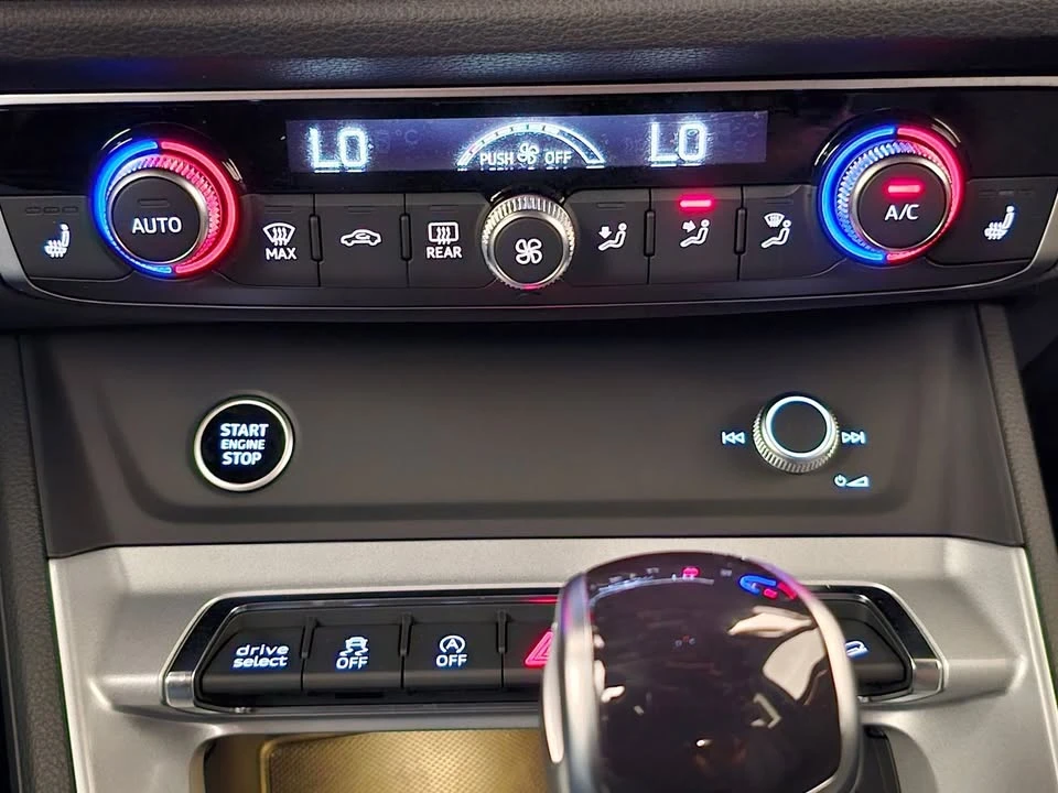 2022 Audi F3 Q3 - Image 12 of 20