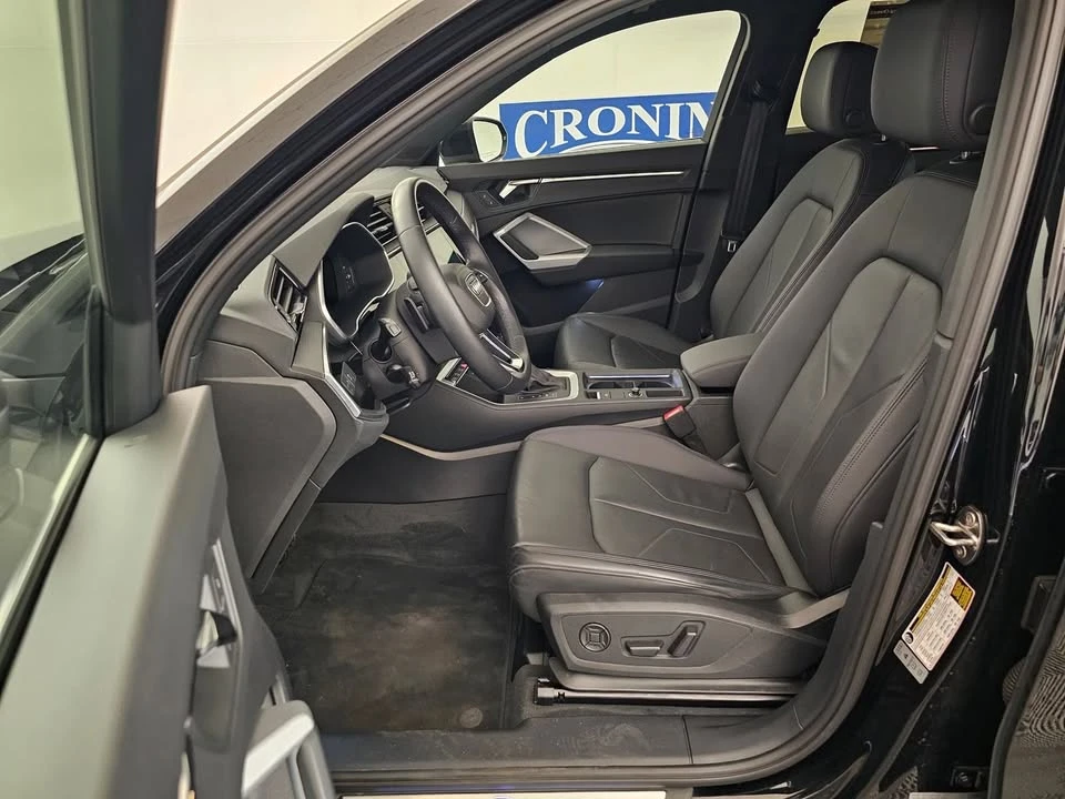 2022 Audi F3 Q3 - Image 2 of 3