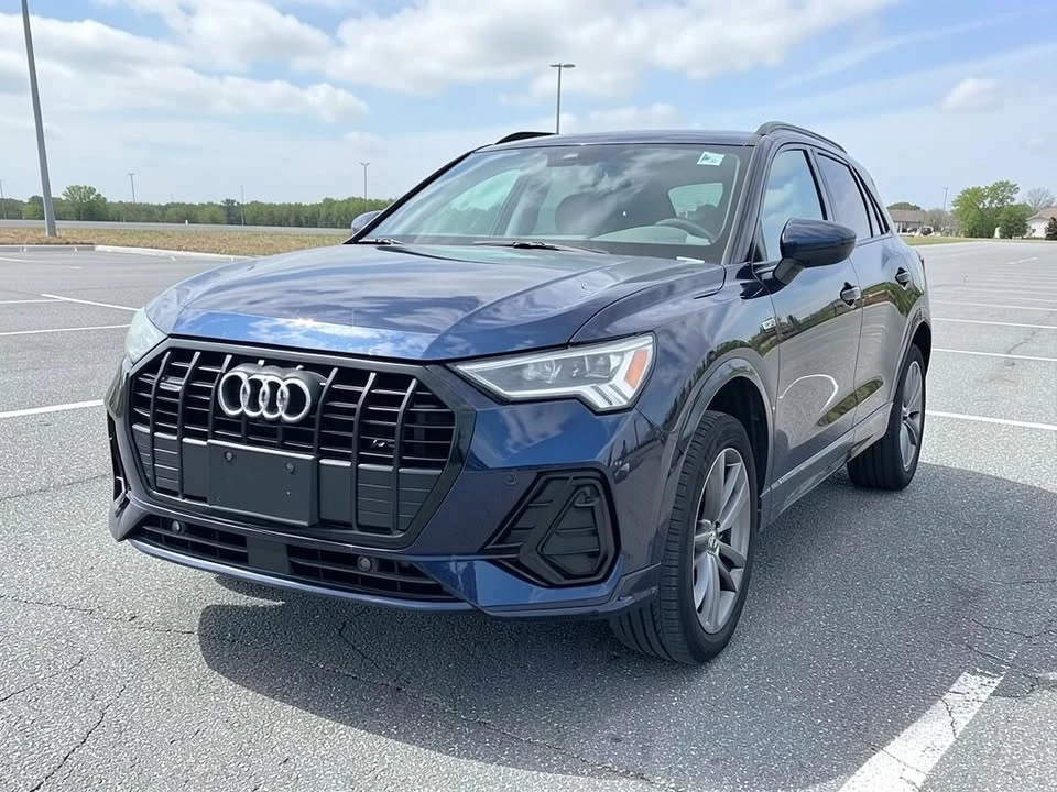 2022 Audi F3 Q3 - Image 2 of 20