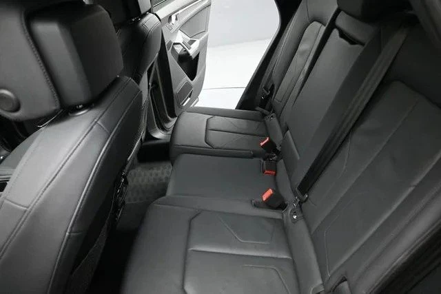 2022 Audi F3 Q3 - Image 12 of 17