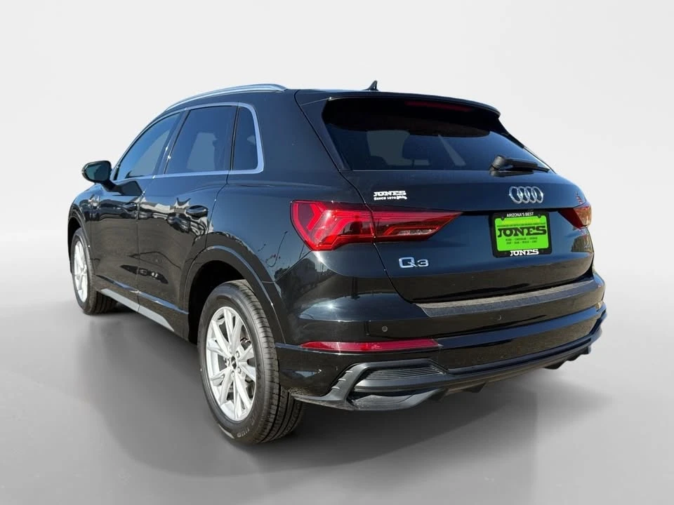 2022 Audi F3 Q3 - Image 3 of 20