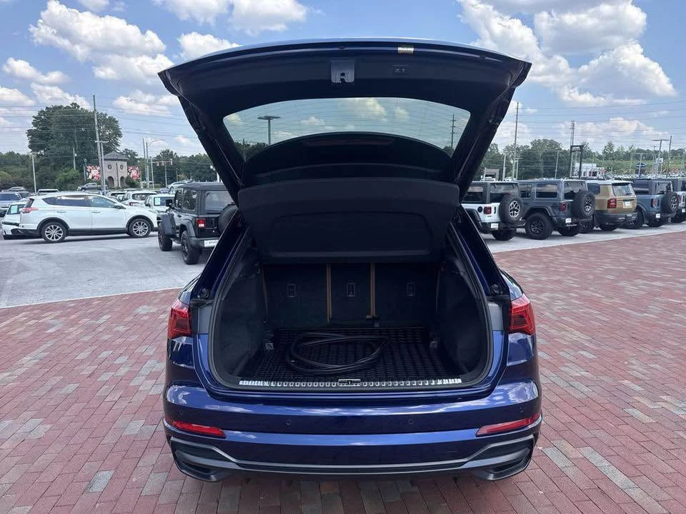2022 Audi F3 Q3 - Image 8 of 20