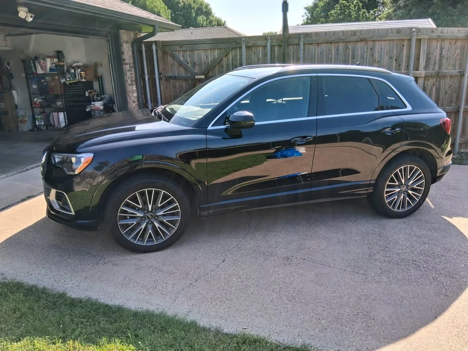 2022 Audi F3 Q3 - Image 3 of 12