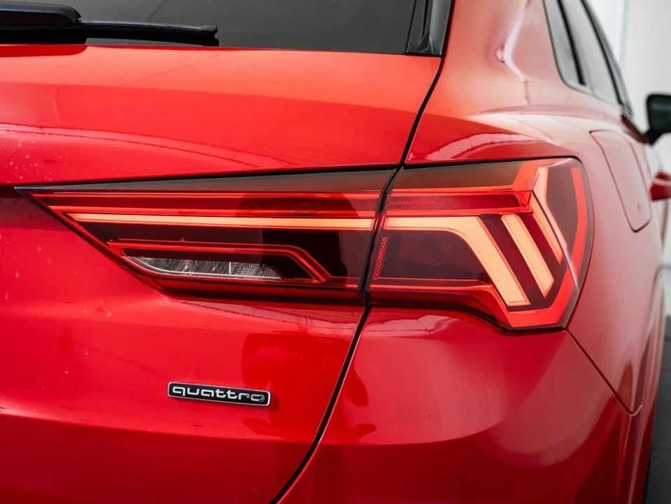 2022 Audi F3 Q3 - Image 17 of 21