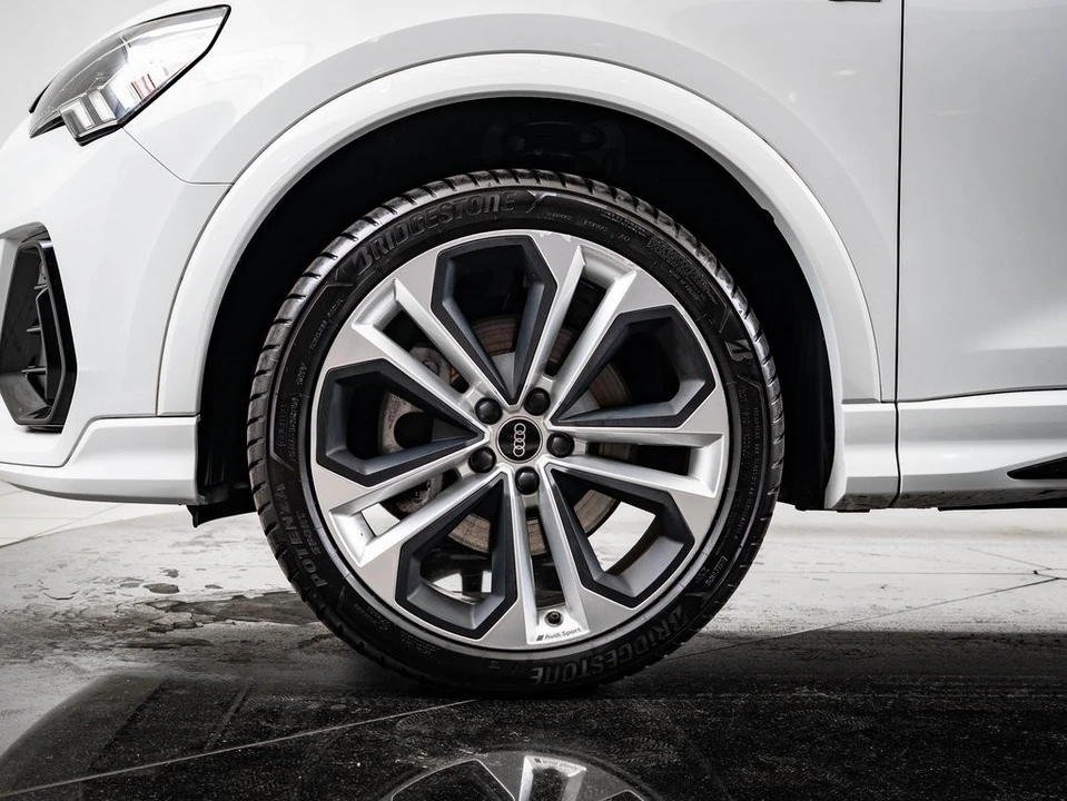 2022 Audi F3 Q3 - Image 13 of 21